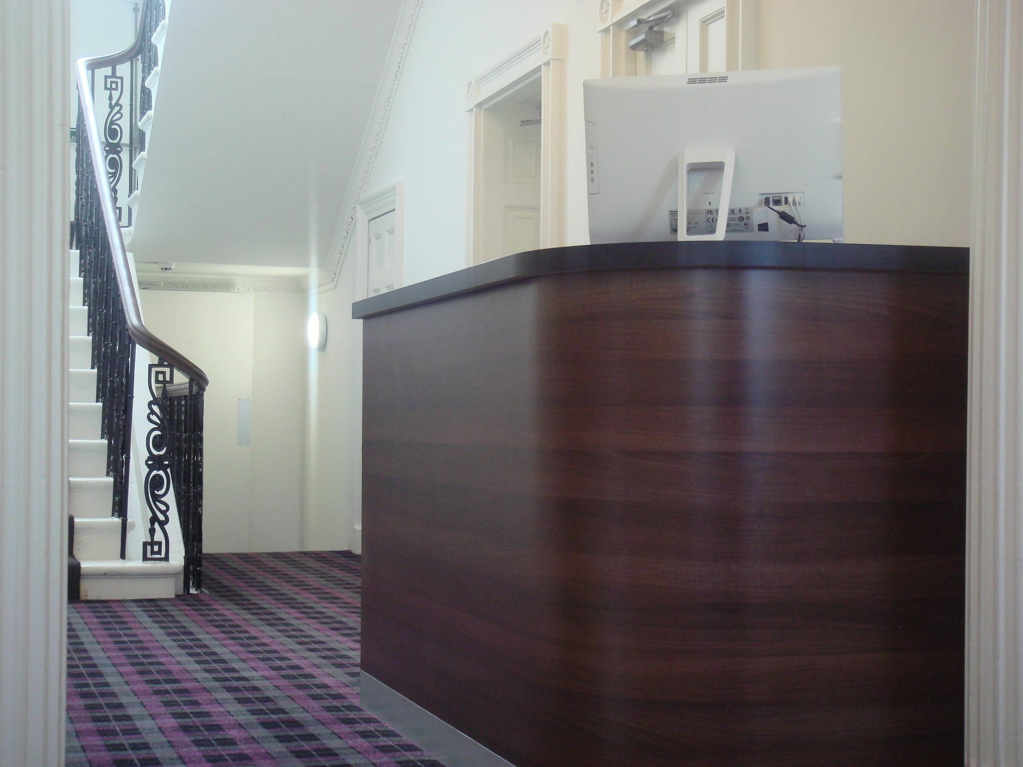 New Lomond Hotel พาสเลย์ ภายนอก รูปภาพ
